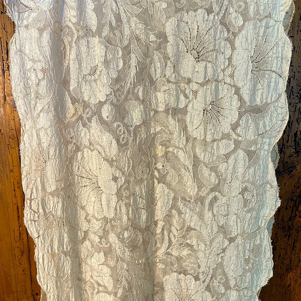 Wedding, Lace Antique Vintage Shawl/Wrap